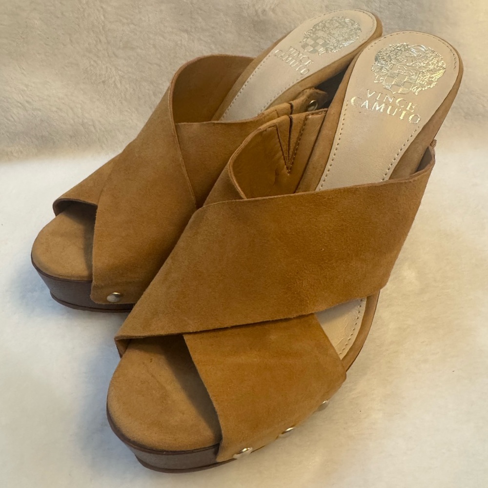 Vince Camuto Women's Brown Suede Mules size 7 New